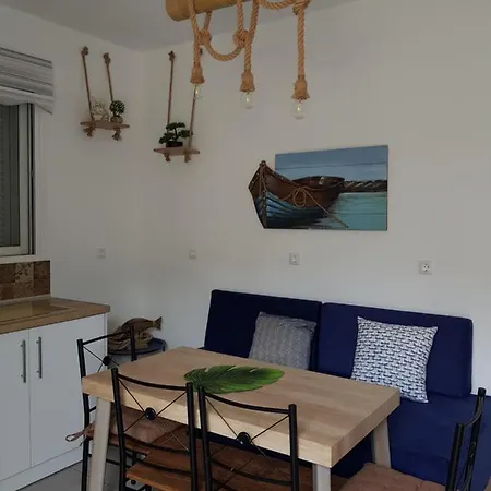 Galazia Thea Tatil Evi