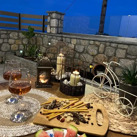 Galazia Thea Tatil Evi