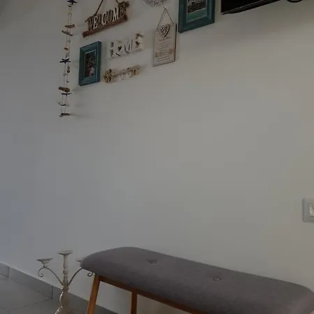 Galazia Thea * أرخانجلوس