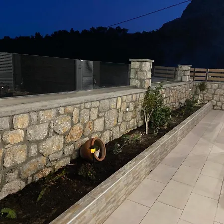 Galazia Thea * Archangelos (Rhodes)