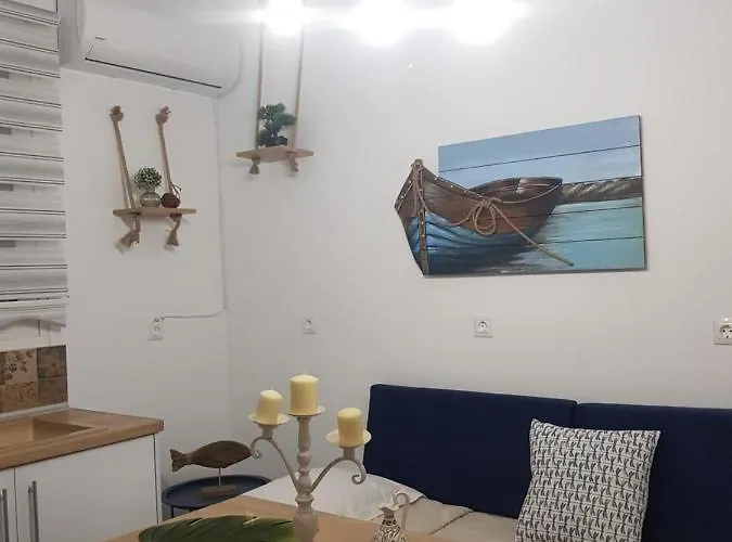 Galazia Thea Tatil Evi Archangelos (Rhodes)